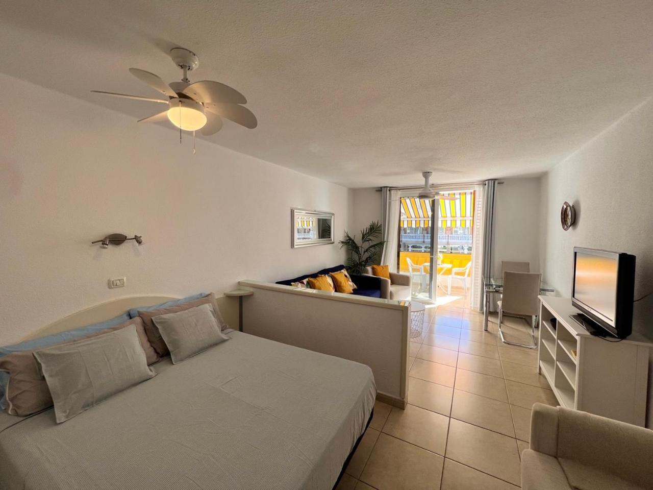 Appartement Seafront New Modern à Playa de las Américas Extérieur photo