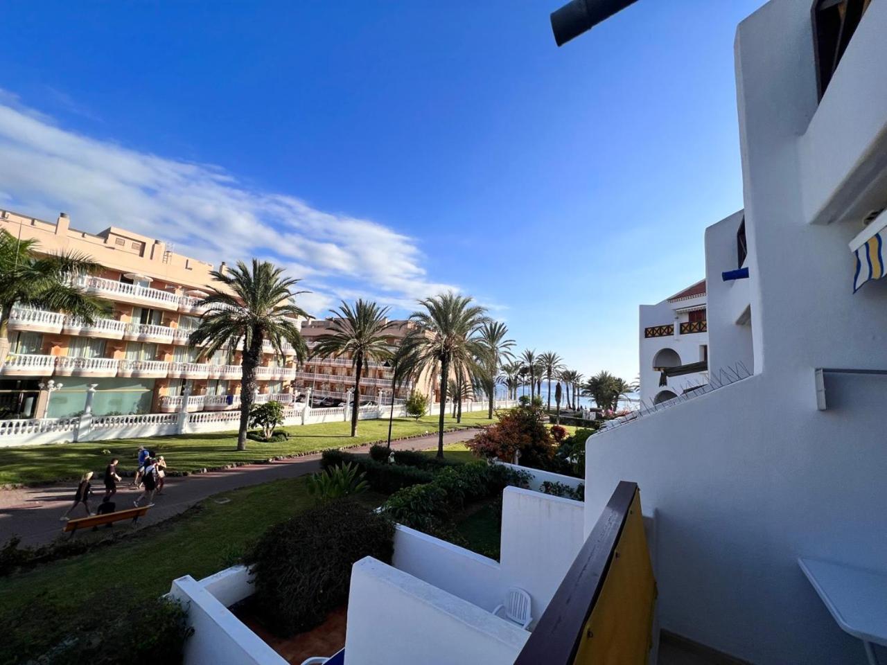 Appartement Seafront New Modern à Playa de las Américas Extérieur photo
