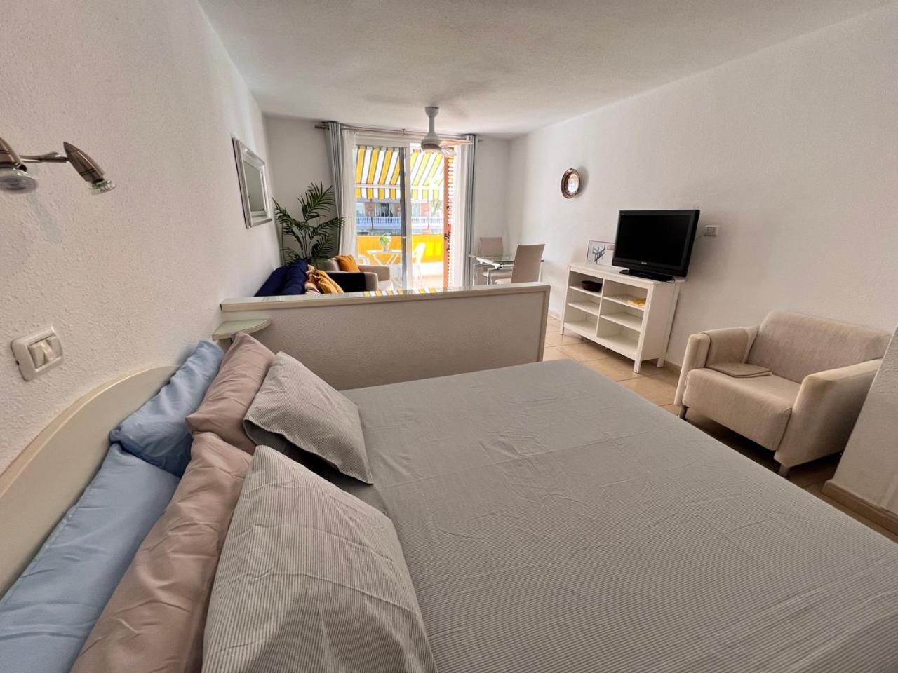 Appartement Seafront New Modern à Playa de las Américas Extérieur photo